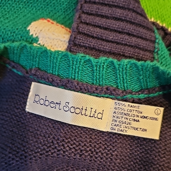 Vintage Sweater - Picture 3 of 4